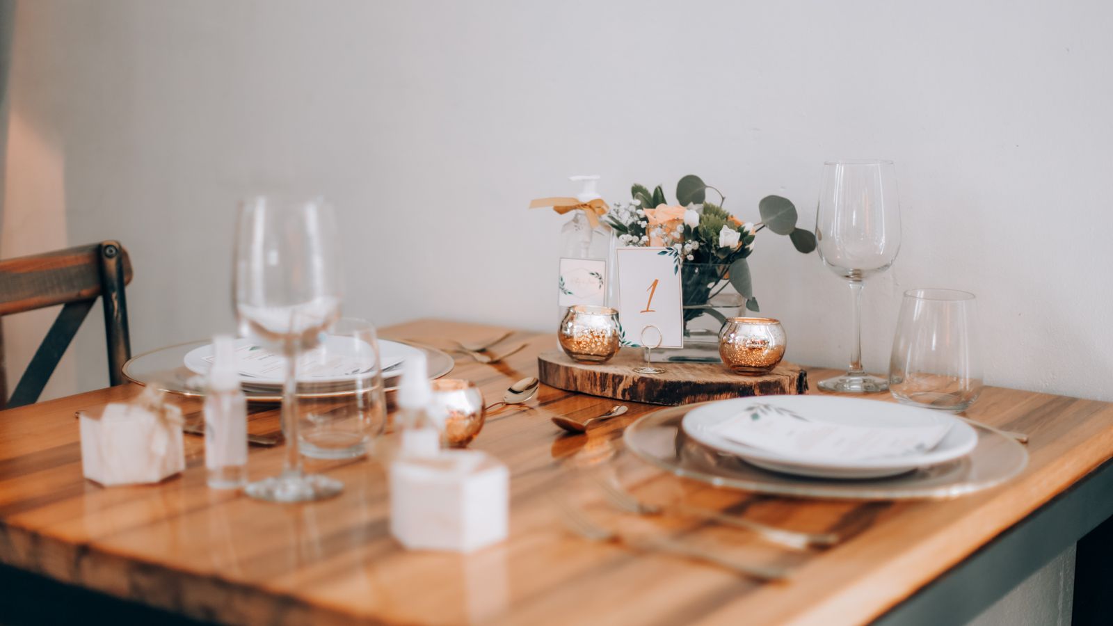 Mini wedding: o que é, vantagens e como organizar um casamento intimista